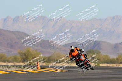 media/Nov-06-2022-SoCal Trackdays (Sun) [[208d2ccc26]]/Turn 14 (930am)/